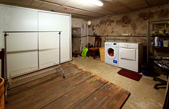 La cave abrite le Lave-Linge et le Sêche-Linge