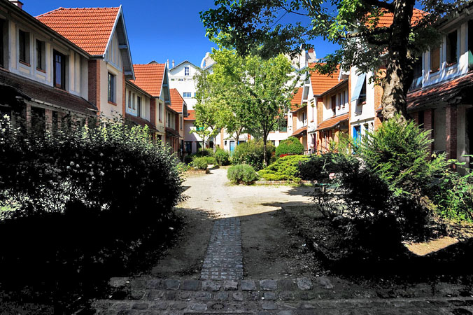 La Petite Alsace et la Petite Russie en arrière-plan